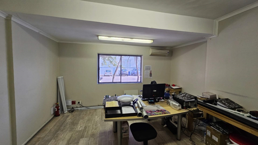 To Let commercial Property for Rent in Elsies River Industrial Western Cape